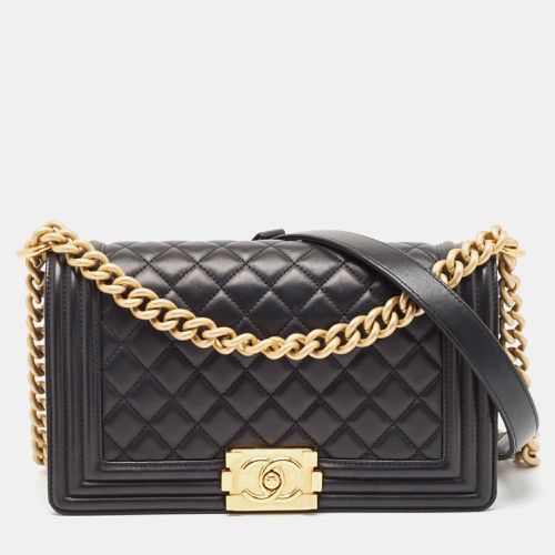 Quilted Leather Medium Boy Flap Bag - Chanel - Modalova