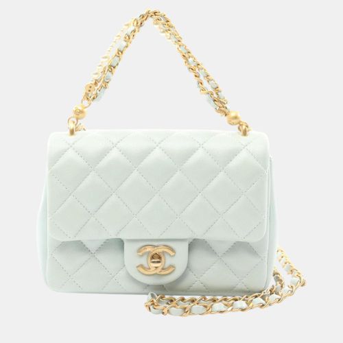 Chanel Shiny Lambskin Green Matelasse Shoulder Bag - Chanel - Modalova