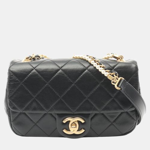 Chanel Leather Black Matelasse Shoulder Bag - Chanel - Modalova