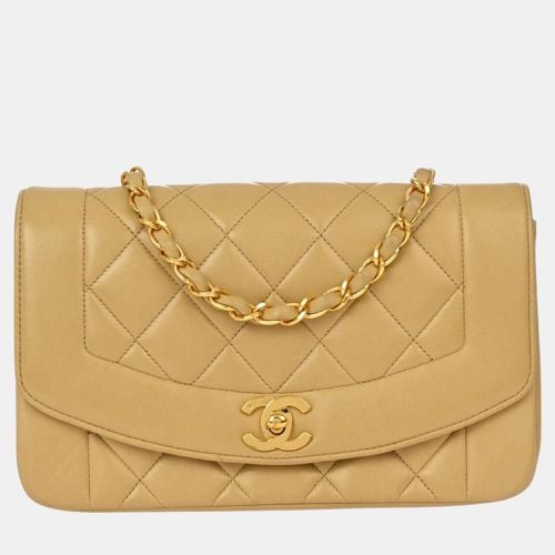 Chanel Beige Lambskin Small Diana Shoulder Bag - Chanel - Modalova