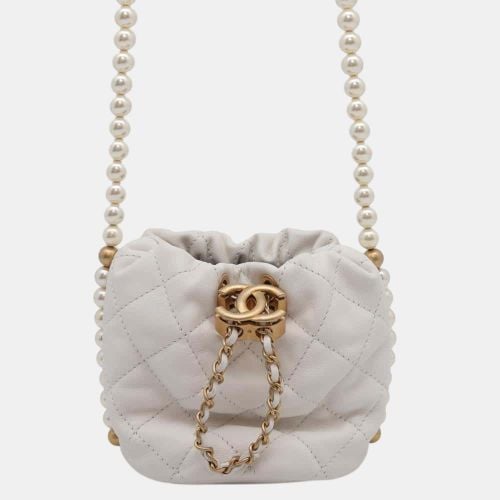 Chanel White Leather Mini Pearl Chain Shoulder Bag - Chanel - Modalova