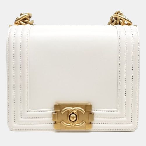 Chanel White Leather Cruise Boy Mini Bag - Chanel - Modalova