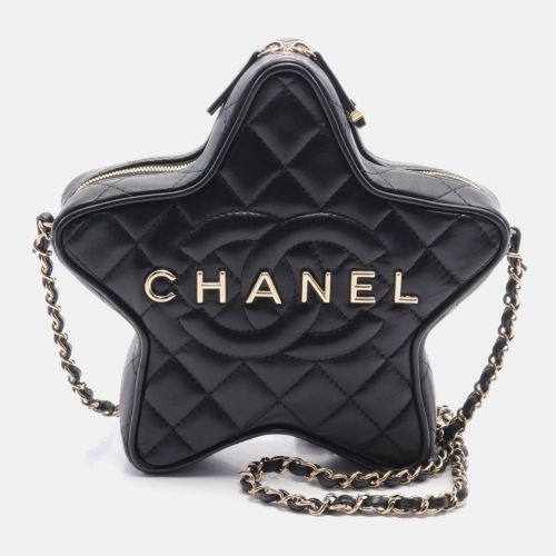 Chanel Black Lambskin Leather Cruise Collection Shoulder Bag - Chanel - Modalova