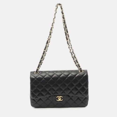 Deca Matelasse 30 Classic Large W-Flap Shoulder Bag Lambskin - Chanel - Modalova