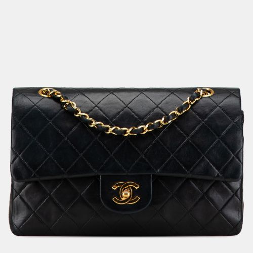 Medium Classic Lambskin Double Flap Bag - Chanel - Modalova