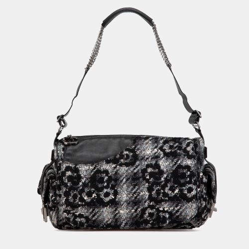 Chanel Tweed Camellia Shoulder Bag - Chanel - Modalova