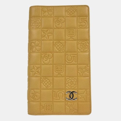 Lambskin Icon Bifold Wallet - Chanel - Modalova