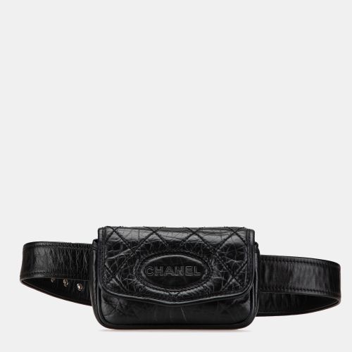 CC Aged Calfskin Logo Flap Belt Bag - Chanel - Modalova