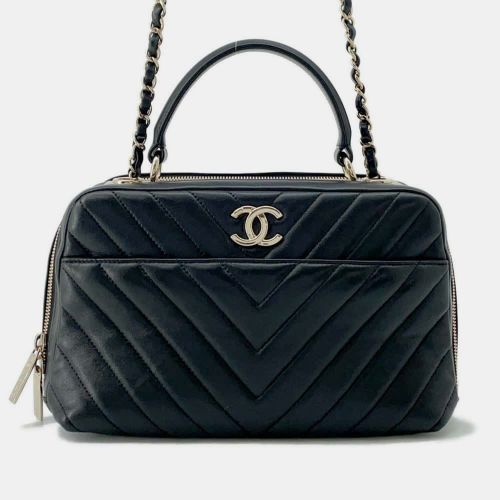 Lambskin Chevron Bowling Bag Bag - Chanel - Modalova