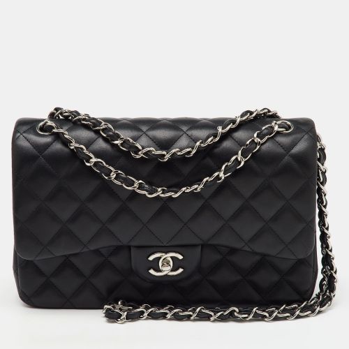 Quilted Leather Large Classic Double Flap Bag - Chanel - Modalova