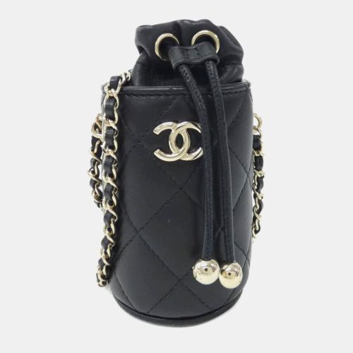 Chanel Black Quilted Mini Bucket Shoulder Bag - Chanel - Modalova