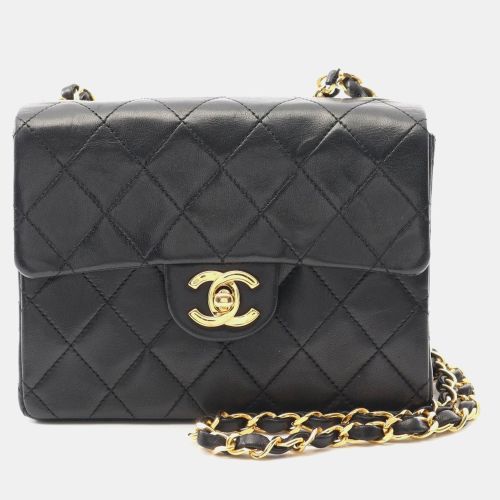 Lambskin Quilted Mini Square Flap Bag - Chanel - Modalova