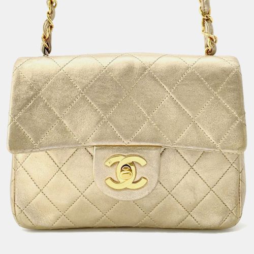 Mini Matelasse Lambskin Chain shoulder Bag - Chanel - Modalova