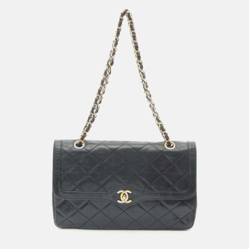 Vintage Medium Lambskin Flap Bag - Chanel - Modalova