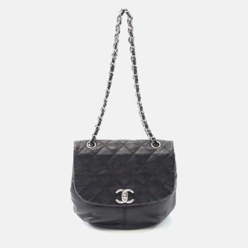 Leather Flap Shoulder Bag - Chanel - Modalova