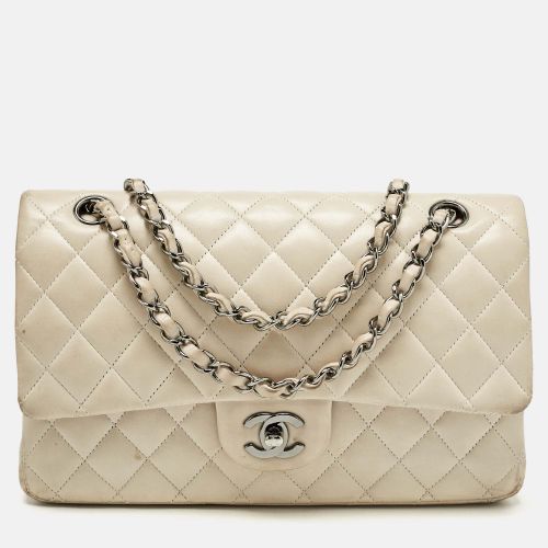 Chanel Beige Quilted Leather Medium Classic Double Flap Bag - Chanel - Modalova