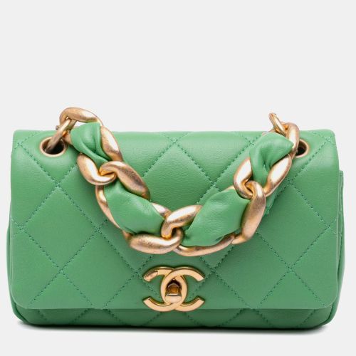 Chanel Chain Is More Flap Small Quilted Lambskin Shoulder Bag - Chanel - Modalova