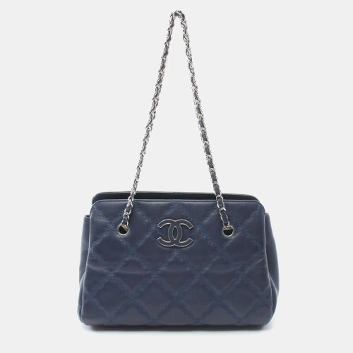 Ultra Stitch Navy Lambskin Tote Bag - Chanel - Modalova