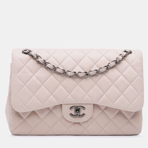 Jumbo Classic Lambskin Double Flap Bag - Chanel - Modalova