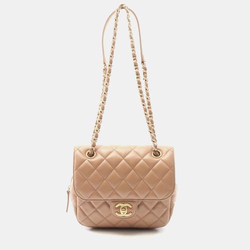Matelasse Chain Shoulder Bag Calfskin Ghw - Chanel - Modalova