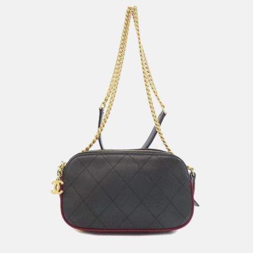 Button Up Calfskin Camera Case - Chanel - Modalova