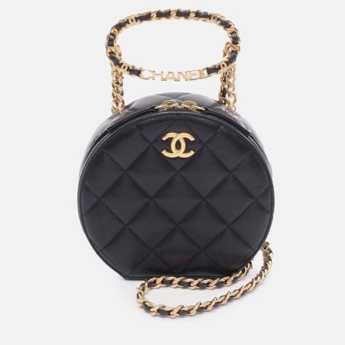 Quilted Lambskin Oval Logo Chain Top Handle Round Clutch on Chain - Chanel - Modalova