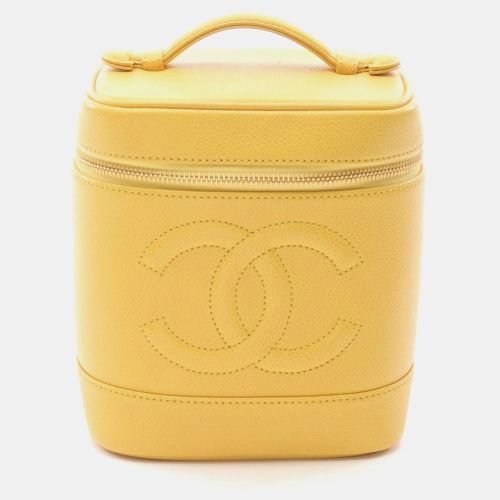 Chanel Coco Mark Yellow Grained Calfskin Handbag - Chanel - Modalova