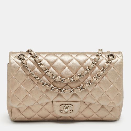 Quilted Leather Jumbo Classic Double Flap Bag - Chanel - Modalova
