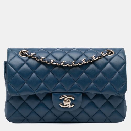 Small Classic Lambskin Double Flap - Chanel - Modalova