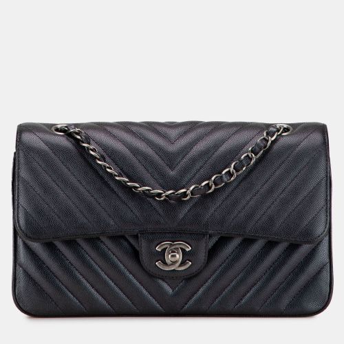 Medium Classic Chevron Caviar Double Flap - Chanel - Modalova