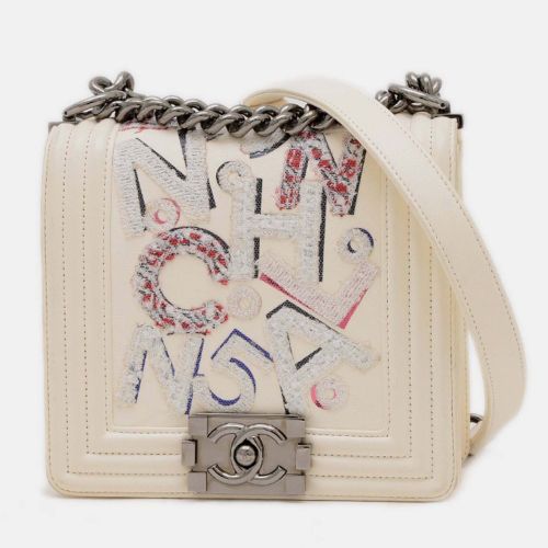 Boy Chain Shoulder Bag Leather Canvas - Chanel - Modalova