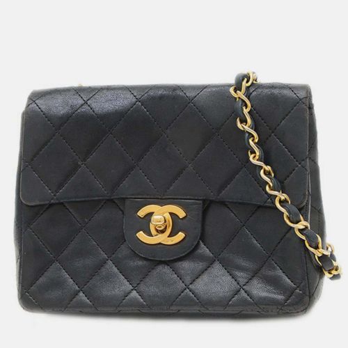 Mini Matelasse 18 Chain Shoulder Bag Lambskin - Chanel - Modalova