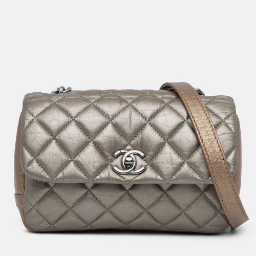 Mini Quilted Metallic Calfskin Lady Pearly Flap - Chanel - Modalova