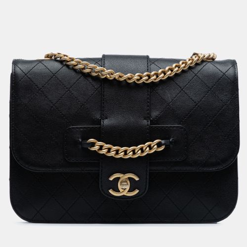 Large Quilted Sheepskin Front Chain Flap - Chanel - Modalova