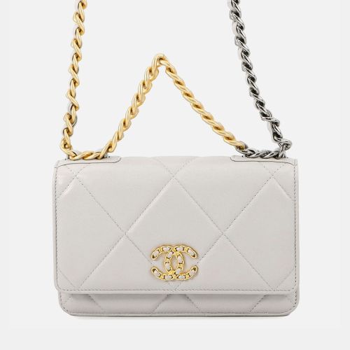 Chanel Chanel19 Chain Wallet Gray Lambskin - Chanel - Modalova