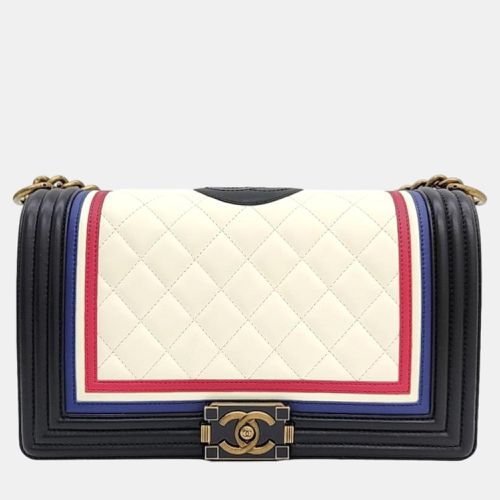 Chanel Multicolour Quilted Lambskin Leather East/West Crest Boy Bag - Chanel - Modalova