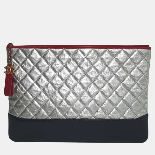 Chanel Silver Leather Gabrielle clutch - Chanel - Modalova