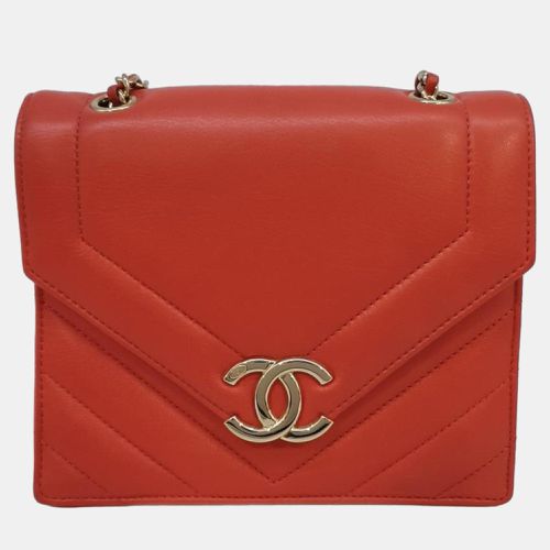 Chanel Red Chevron chain cross bag - Chanel - Modalova