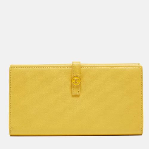 Chanel Yellow Leather CC Flap French Continental Wallet - Chanel - Modalova