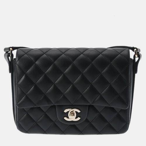 Chanel Black Calfskin Leather Ruffle Quilted Flap Bag Shoulder Bag - Chanel - Modalova