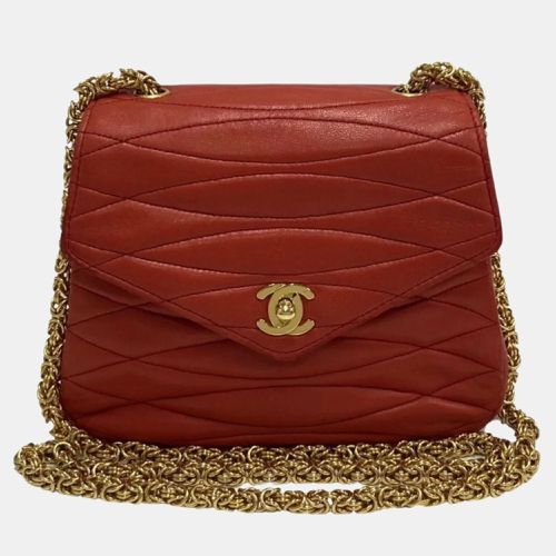 CHANEL Red Lambskin Coco Mark Turnlock Mini Shoulder Bag - Chanel - Modalova