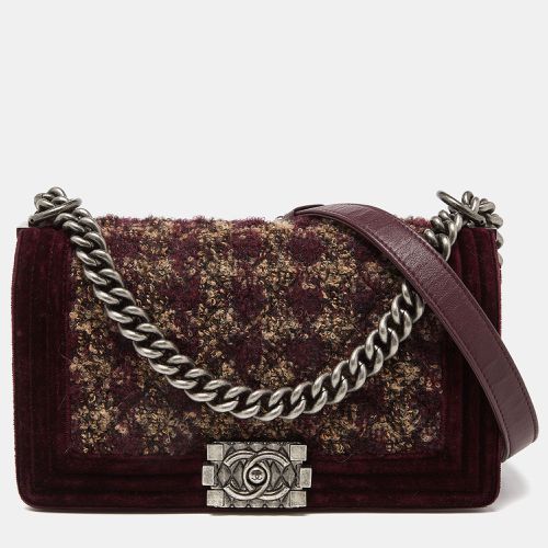 Chanel Burgundy Quilted Tweed,Leather and Velvet Medium Boy Flap Bag - Chanel - Modalova