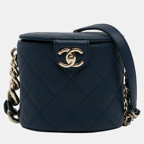 Chanel Navy blue CC Round Vanity Bag - Chanel - Modalova