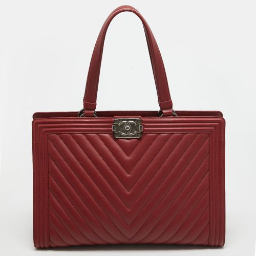 Chanel Red Chevron Quilted Leather Large Boy Shopper Tote - Chanel - Modalova