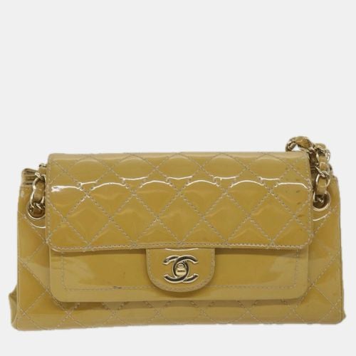 Chanel Yellow Patent Leather Matelasse shoulder Bag - Chanel - Modalova