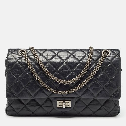 Chanel Black Quilted Aged Leather Reissue 2.55 Classic 226 Flap Bag - Chanel - Modalova