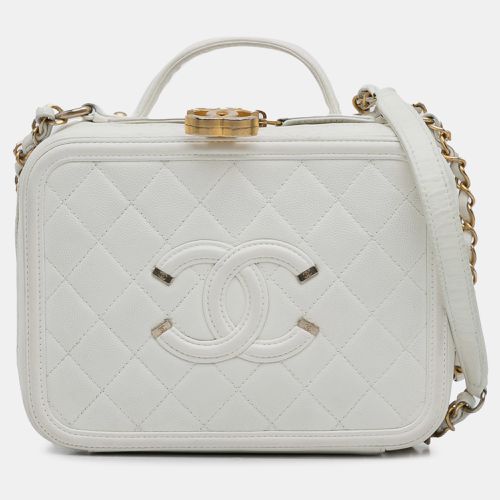 Chanel White Medium Caviar Filigree Vanity Case - Chanel - Modalova