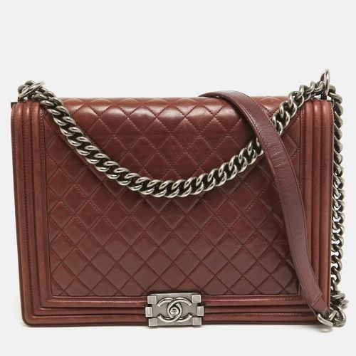 Chanel Burgundy Quilted Leather Large Boy Bag - Chanel - Modalova