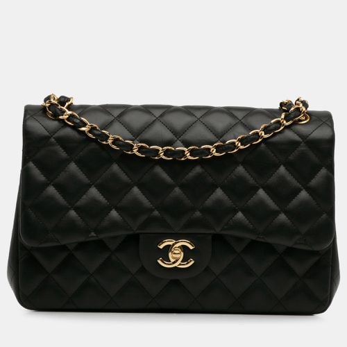 Chanel Jumbo Classic Lambskin Double Flap - Chanel - Modalova