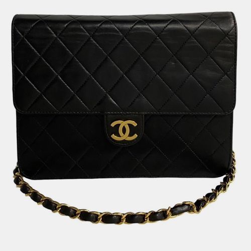 Chanel Black Leather Square CC Flap Bag - Chanel - Modalova